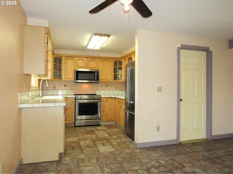2911 NE 27th Drive Gresham OR 97030