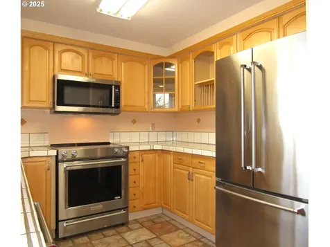 2911 NE 27th Drive Gresham OR 97030