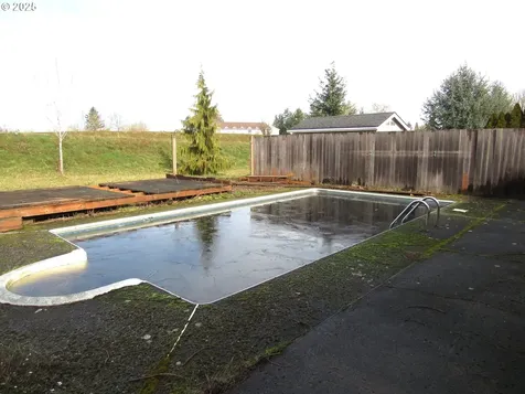 2911 NE 27th Drive Gresham OR 97030