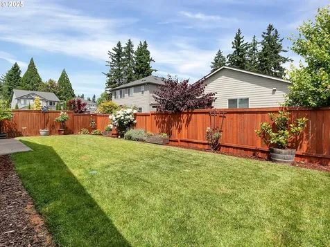 472 SW 16th Avenue Canby OR 97013