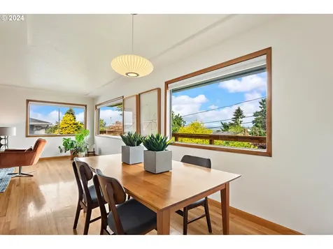 3320 NE 132nd Avenue Portland OR 97230