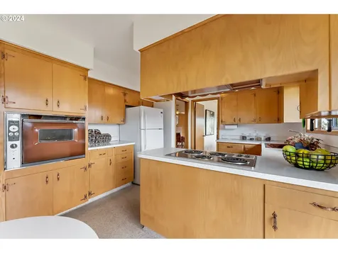 3320 NE 132nd Avenue Portland OR 97230