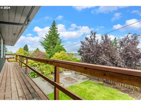 3320 NE 132nd Avenue Portland OR 97230