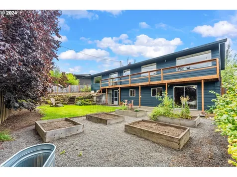 3320 NE 132nd Avenue Portland OR 97230