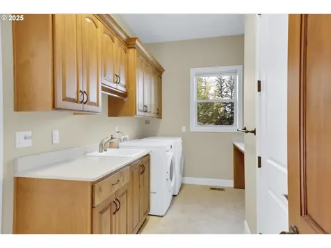 16953 SW Parrett Mountain Road Sherwood OR 97140