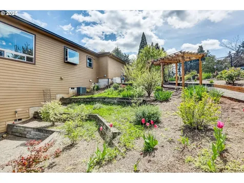 16953 SW Parrett Mountain Road Sherwood OR 97140