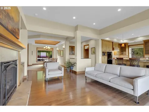 16953 SW Parrett Mountain Road Sherwood OR 97140