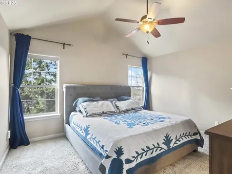 1355 NE Rockwell Drive Estacada OR 97023