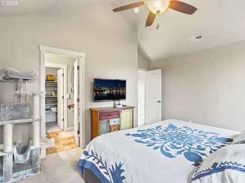 1355 NE Rockwell Drive Estacada OR 97023