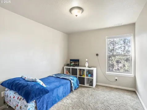 1355 NE Rockwell Drive Estacada OR 97023