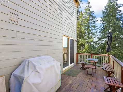 1355 NE Rockwell Drive Estacada OR 97023