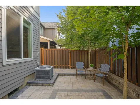 4173 NW Ashbrook Drive Portland OR 97229