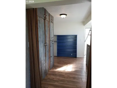 574 N Collier Street Coquille OR 97423