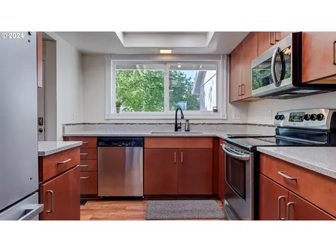 11835 Sw Wilkens Lane Beaverton OR 97008