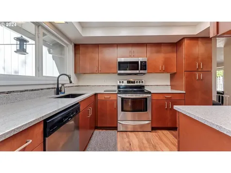 11835 Sw Wilkens Lane Beaverton OR 97008