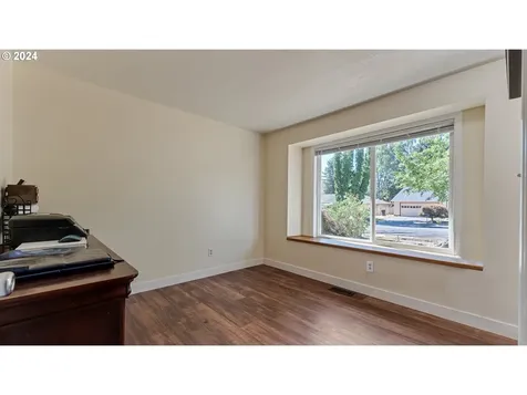 11835 Sw Wilkens Lane Beaverton OR 97008