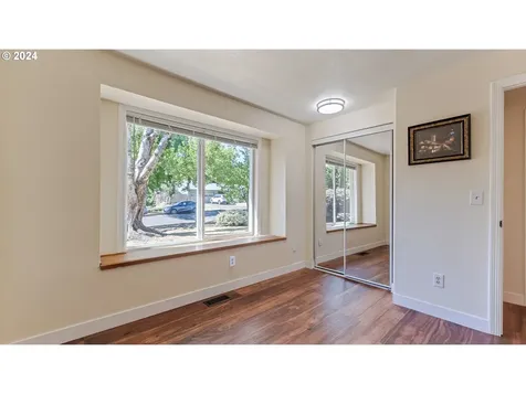11835 Sw Wilkens Lane Beaverton OR 97008