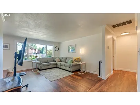 11835 Sw Wilkens Lane Beaverton OR 97008