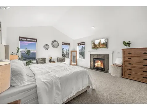 14632 Se Vista Heights Street Happy Valley OR 97086