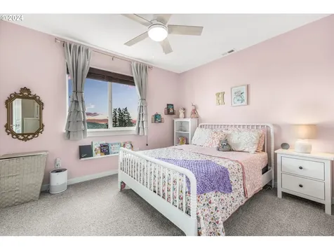 14632 Se Vista Heights Street Happy Valley OR 97086