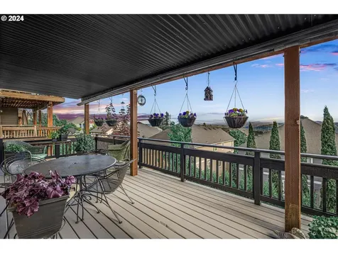 14632 Se Vista Heights Street Happy Valley OR 97086