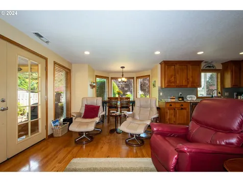 7613 Ne Meadows Drive Vancouver WA 98662