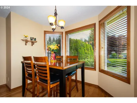 7613 Ne Meadows Drive Vancouver WA 98662