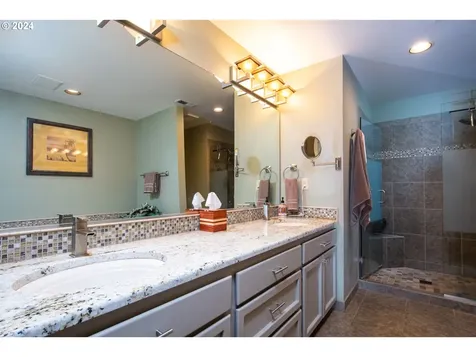 7613 Ne Meadows Drive Vancouver WA 98662