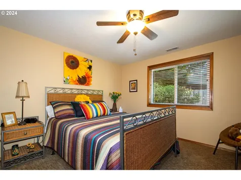 7613 Ne Meadows Drive Vancouver WA 98662