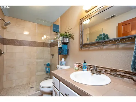 7613 Ne Meadows Drive Vancouver WA 98662