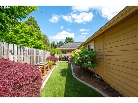 7613 Ne Meadows Drive Vancouver WA 98662