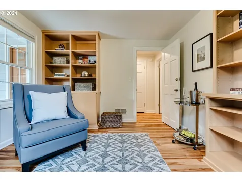160 W 22nd Avenue Eugene OR 97405