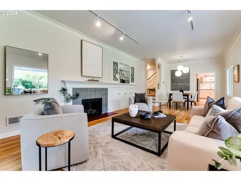 160 W 22nd Avenue Eugene OR 97405