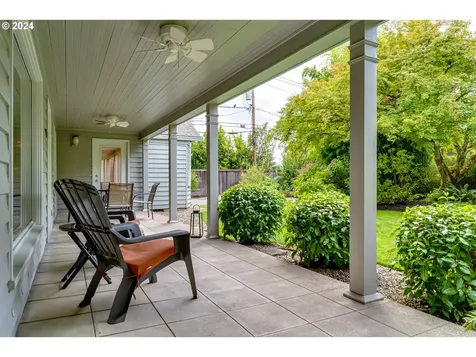 160 W 22nd Avenue Eugene OR 97405
