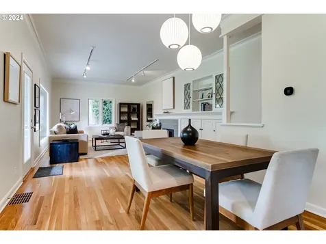 160 W 22nd Avenue Eugene OR 97405