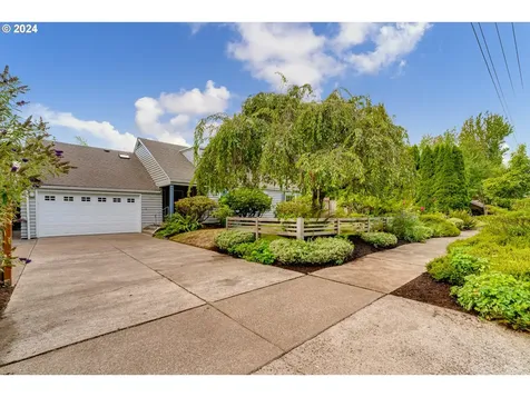 160 W 22nd Avenue Eugene OR 97405