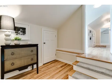 160 W 22nd Avenue Eugene OR 97405