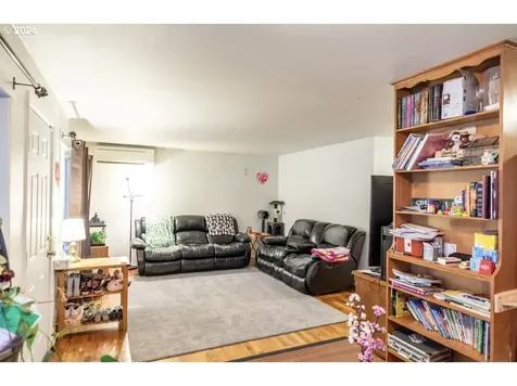 142 Se Miller Avenue Roseburg OR 97470