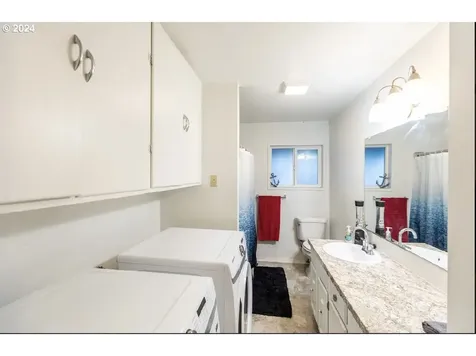 142 Se Miller Avenue Roseburg OR 97470