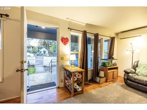 142 Se Miller Avenue Roseburg OR 97470
