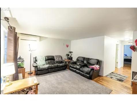 142 Se Miller Avenue Roseburg OR 97470