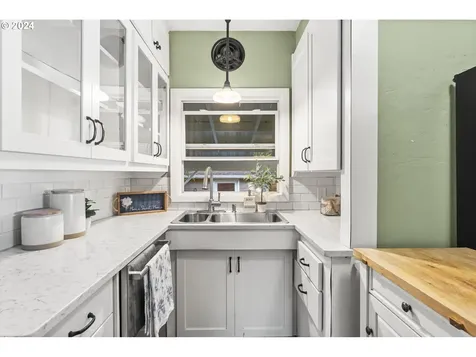 4303 Se 30th Avenue Portland OR 97202