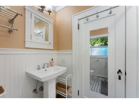 4303 Se 30th Avenue Portland OR 97202