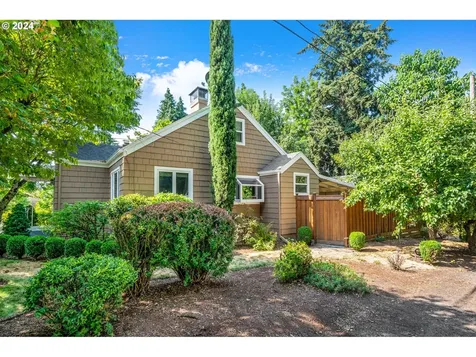 4303 Se 30th Avenue Portland OR 97202