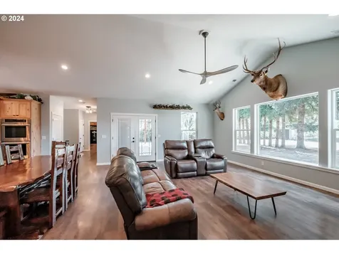1347 Clark Mill Road Sweet Home OR 97386