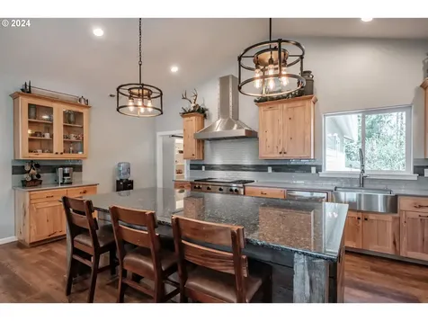 1347 Clark Mill Road Sweet Home OR 97386