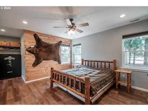 1347 Clark Mill Road Sweet Home OR 97386