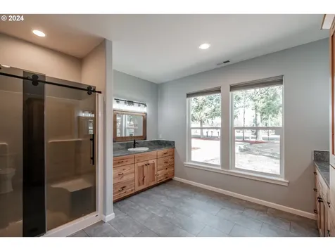 1347 Clark Mill Road Sweet Home OR 97386