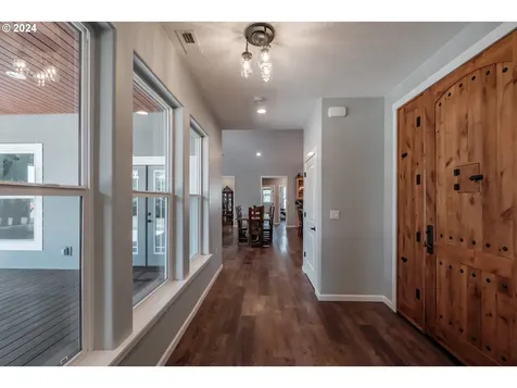 1347 Clark Mill Road Sweet Home OR 97386
