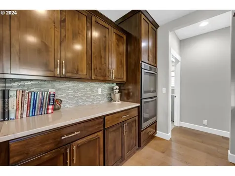 1832 N 8th Street Washougal WA 98671